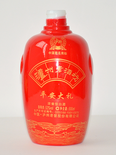 广东泸州老酒坊酒瓶